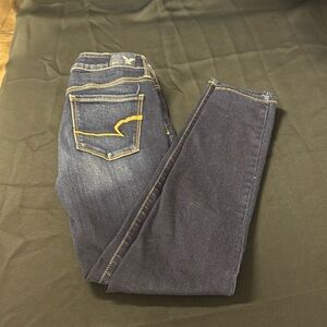 Women’s American eagle jeans